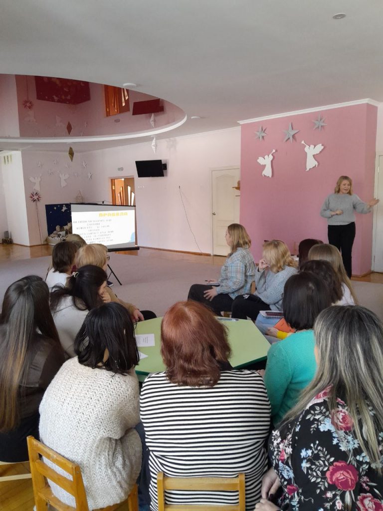 photo_5449554415154040526_y