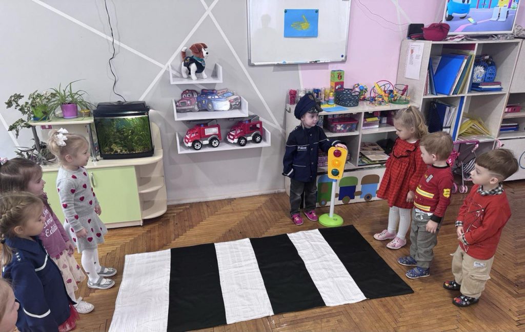 photo_5220009832184747685_y