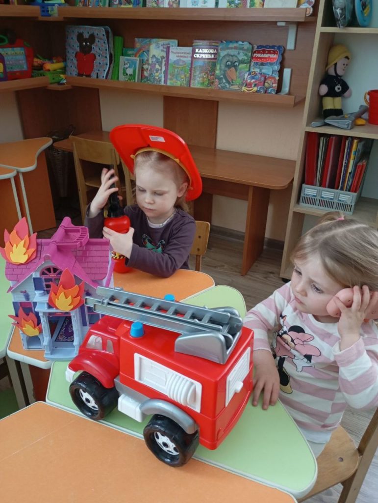 photo_5222261631998431806_y