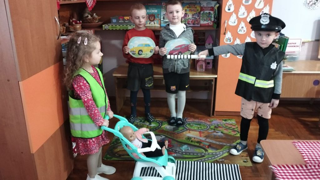 photo_5242537223415075507_y