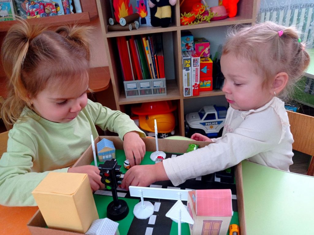 photo_5242537223415076814_y