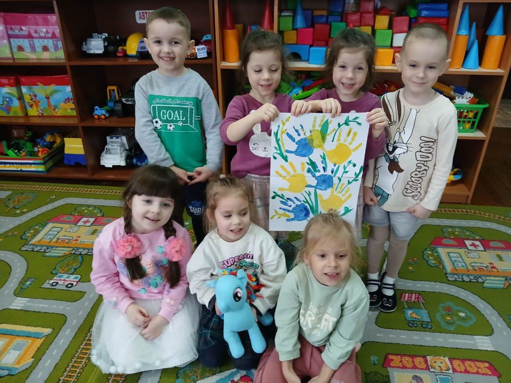 photo_5260468157825094370_y