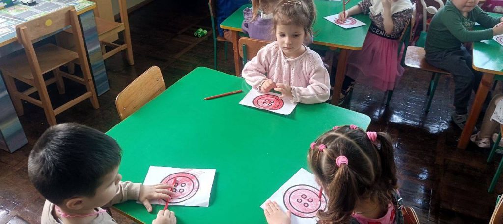 photo_5260584482719339747_y