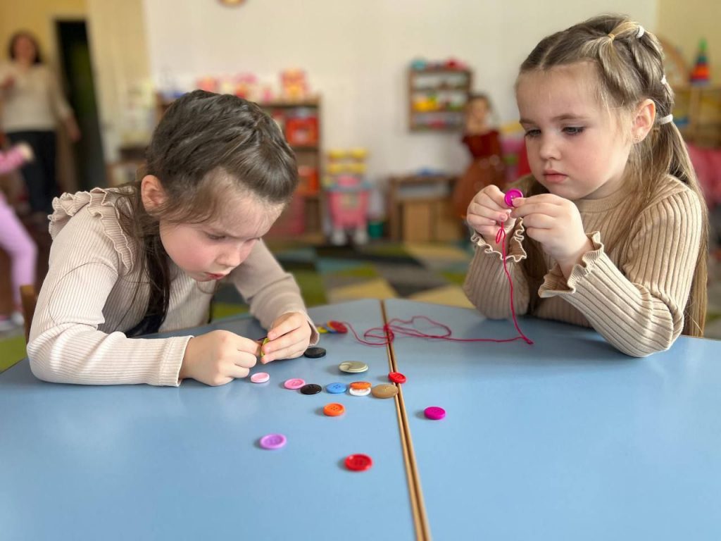 photo_5260584482719339824_y