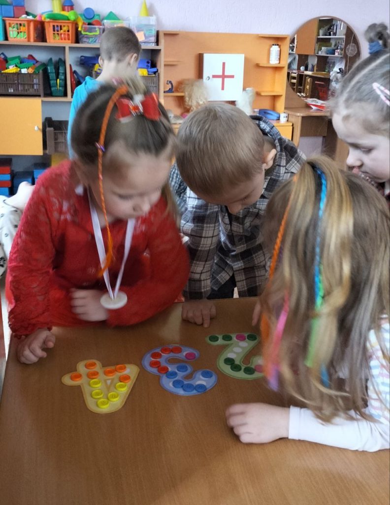 photo_5260584482719339846_y