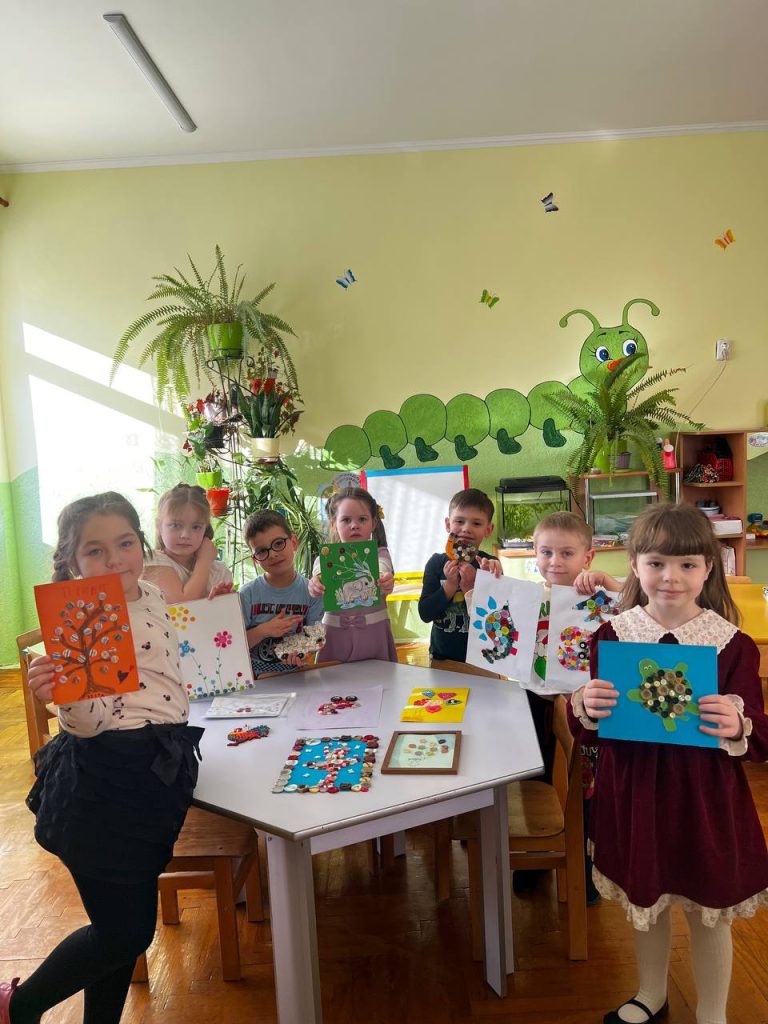 photo_5260584482719340718_y