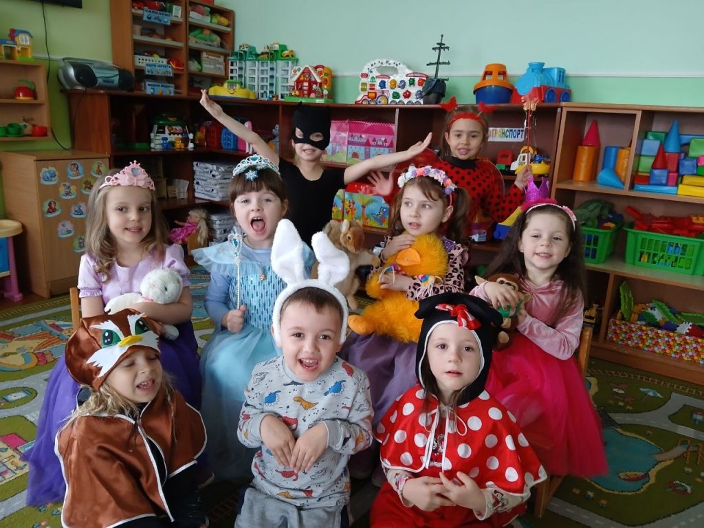 photo_5348321069619684254_y