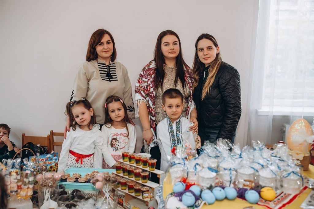 660137000_2339321153212229_5279599864958238748_n